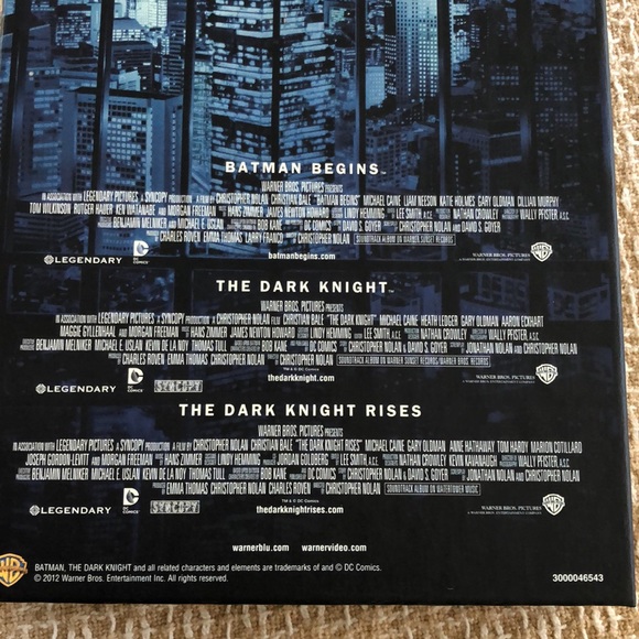 The Dark Knight Trilogy 5 DVD boxed collection - Picture 12 of 12